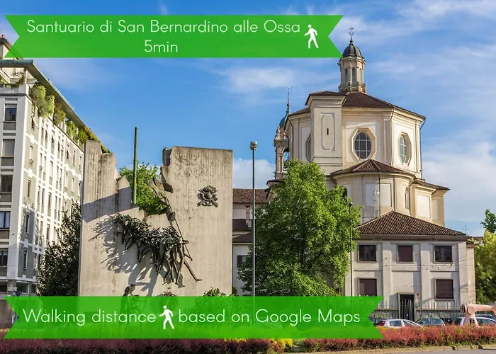 San Babila Central Tower With Panoramic Terrace Overlooking Duomo By Rentopolis